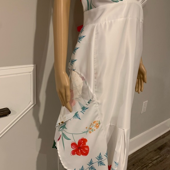 Floral Maxi Dress - Picture 10 of 11